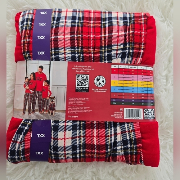 Member's Mark Christmas Women 2-Piece Pajama Set. Let It Snow Print. Siz… - Picture 5 of 6